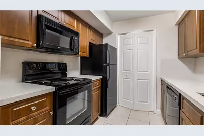875 Riverside Drive #717, Coral Springs, FL 33071 - Photo 8