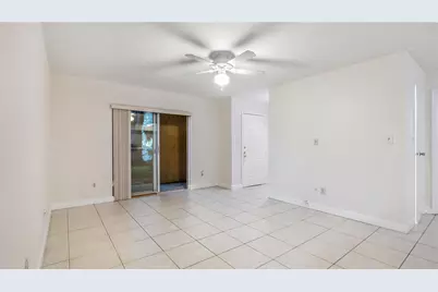 875 Riverside Drive #717, Coral Springs, FL 33071 - Photo 4
