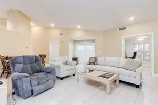 1020 SW 149th Ln, Sunrise, FL 33326 - Photo 8