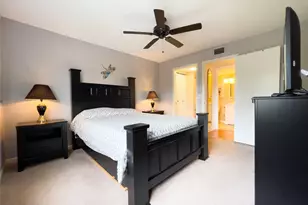 317 Knotty Pine Cir, Greenacres, FL 33463 - Photo 8