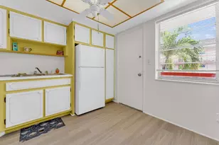 18707 NE 14th Ave, Miami, FL 33179 - Photo 12