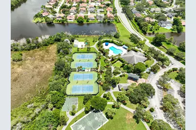 757 NW 208th Drive, Pembroke Pines, FL 33029 - Photo 52