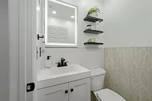 757 NW 208th Dr, Pembroke Pines, FL 33029 - Photo 16