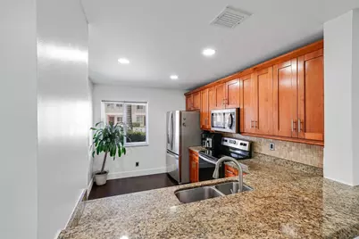 757 NW 208th Drive, Pembroke Pines, FL 33029 - Photo 8