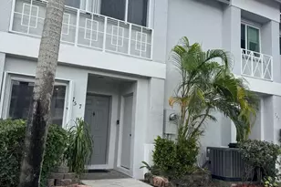 757 NW 208th Dr, Pembroke Pines, FL 33029 - Photo 2