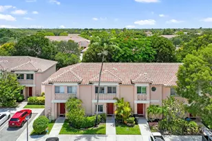 757 NW 208th Dr, Pembroke Pines, FL 33029 - Photo 38