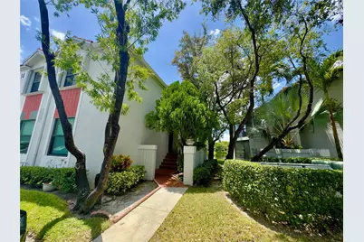 12078 NW 11th Street #12078, Hollywood, FL 33026 - Photo 2