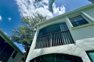 12078 NW 11th St, Pembroke Pines, FL 33026 - Photo 24