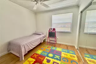 12078 NW 11th St, Pembroke Pines, FL 33026 - Photo 16