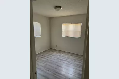 6 SW 7th Avenue, Dania Beach, FL 33004 - Photo 10