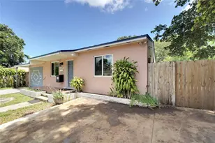 613 N 28th Ave, Hollywood, FL 33020 - Photo 10