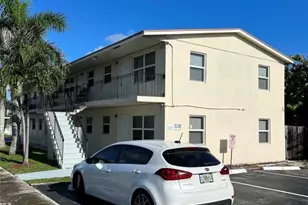 1201 N E St, Lake Worth, FL 33460 - Photo 1