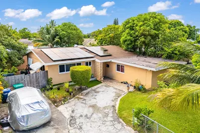 2651 NW 42nd Avenue, Lauderhill, FL 33313 - Photo 2