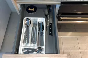 159 NE 6th St, Miami, FL 33132 - Photo 16