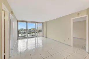 531 N Ocean Blvd, Pompano Beach, FL 33062 - Photo 8