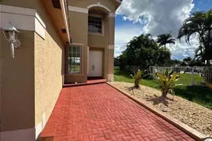 13376 SW 47th St, Miramar, FL 33027 - Photo 2