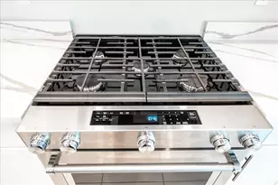 373 SE Filoli Dr, Port Saint Lucie, FL 34984 - Photo 6