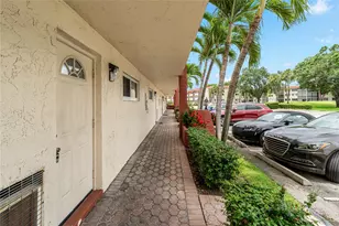 411 S Hollybrook Dr, Pembroke Pines, FL 33025 - Photo 24