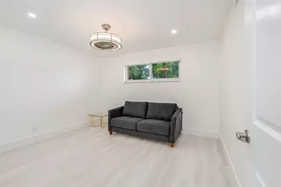 411 S Hollybrook Drive #109, Pembroke Pines, FL 33025 - Photo 16