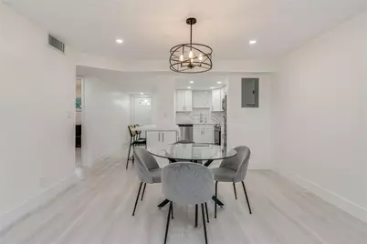 411 S Hollybrook Drive #109, Pembroke Pines, FL 33025 - Photo 8