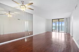 109 Lake Emerald Dr, Oakland Park, FL 33309 - Photo 10