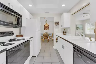 2641 W Golf Boulevard, Pompano Beach, FL 33064 - Photo 8