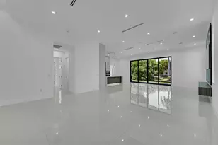 656 NW 21st St, Wilton Manors, FL 33311 - Photo 4