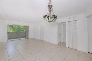 6075 N Sabal Palm Blvd, Tamarac, FL 33319 - Photo 10