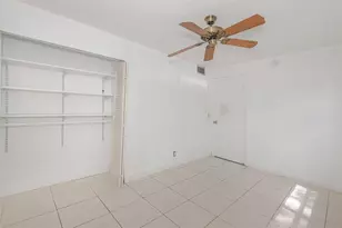 6075 N Sabal Palm Blvd, Tamarac, FL 33319 - Photo 16
