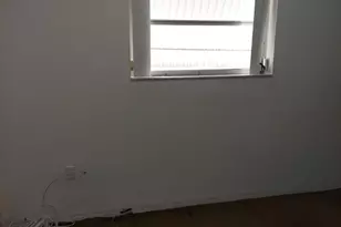 1011 NW 45th Ct, Fort Lauderdale, FL 33309 - Photo 4