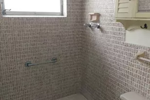 1011 NW 45th Ct, Fort Lauderdale, FL 33309 - Photo 8