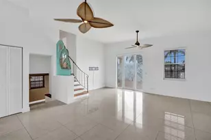 2542 Marathon Ln, Fort Lauderdale, FL 33312 - Photo 12