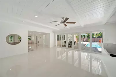 2524 NE 26th Terrace, Fort Lauderdale, FL 33305 - Photo 14