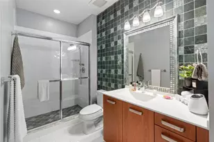 313 NE 2nd St, Fort Lauderdale, FL 33301 - Photo 14