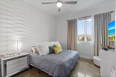 313 NE 2nd Street #405, Fort Lauderdale, FL 33301 - Photo 18