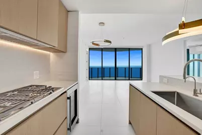 900 N Ocean Boulevard #1405, Pompano Beach, FL 33062 - Photo 8