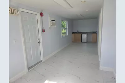 1100 NE 23rd Drive, Wilton Manors, FL 33305 - Photo 8