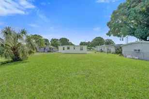 2055 NW 8th St, Pompano Beach, FL 33069 - Photo 16