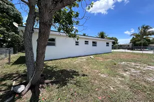 1835 NW 122nd St, Miami, FL 33167 - Photo 20