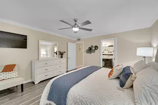 3203 Portofino Point, Pompano Beach, FL 33066 - Photo 22