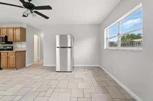 620 NE 57th St, Fort Lauderdale, FL 33334 - Photo 10