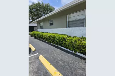 713 SE 18th Street #2, Fort Lauderdale, FL 33316 - Photo 4