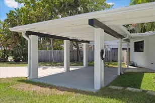 1789 NE 35th St, Oakland Park, FL 33334 - Photo 2