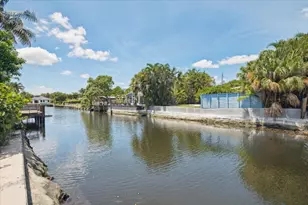 1789 NE 35th St, Oakland Park, FL 33334 - Photo 20