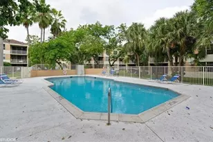 8242 NW 24th St, Coral Springs, FL 33065 - Photo 4