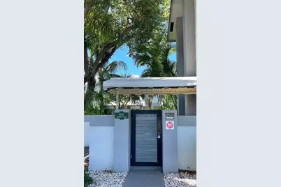 801 SE 16th Court #11, Fort Lauderdale, FL 33316 - Photo 4