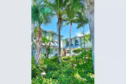 801 SE 16th Court #11, Fort Lauderdale, FL 33316 - Photo 1