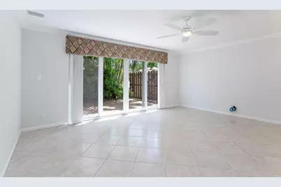 801 SE 16th Court #11, Fort Lauderdale, FL 33316 - Photo 12