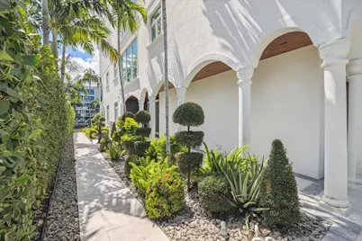 55 Isle Of Venice Drive, Fort Lauderdale, FL 33301 - Photo 2