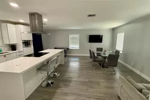 8231 SW 9th St, North Lauderdale, FL 33068 - Photo 8